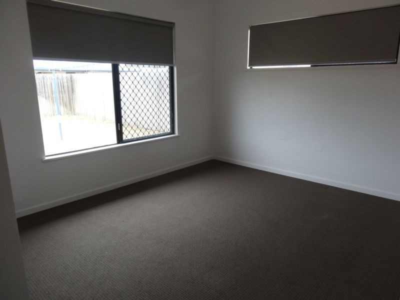 4 COWRIE STREET, Bowen QLD 4805