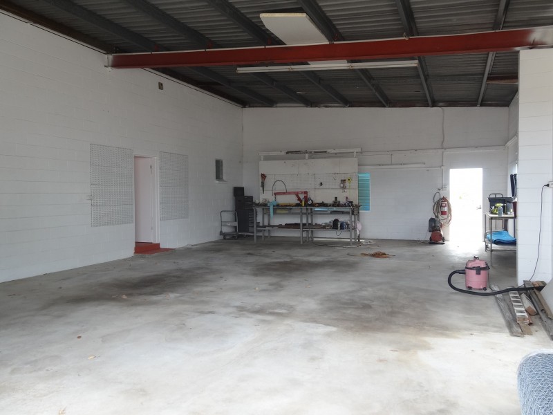 18588 Bruce Highway, Bowen QLD 4805