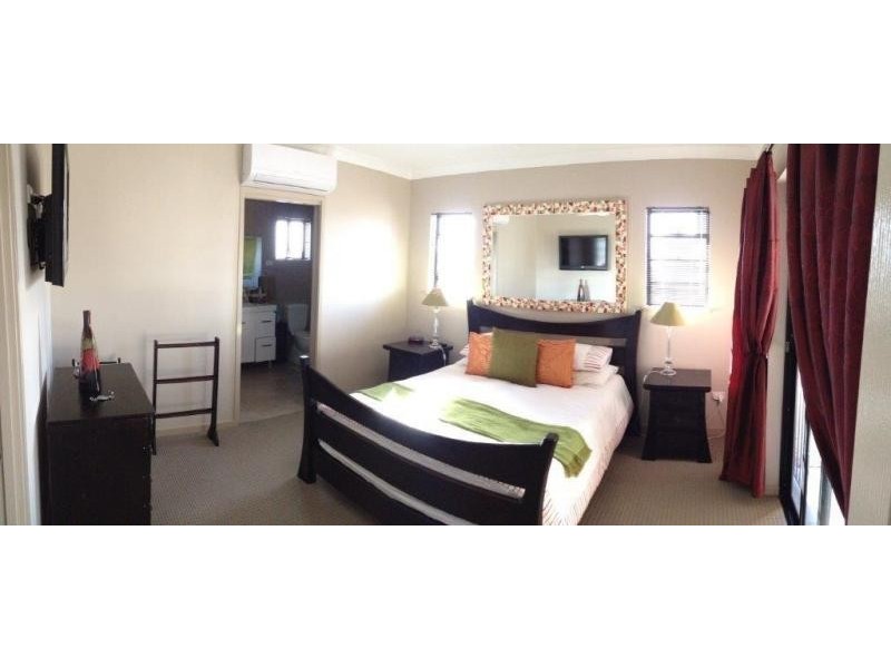 35 Fairway Drive, Bowen QLD 4805