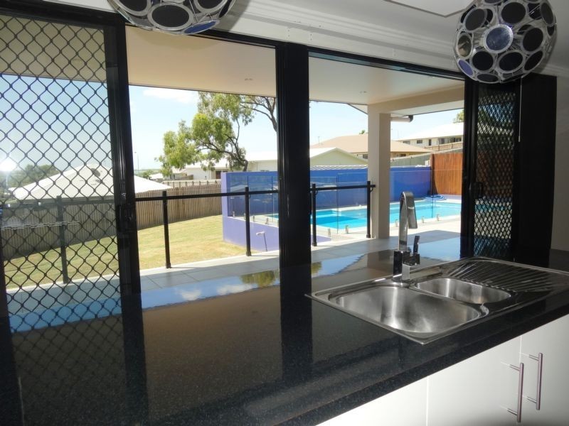 1 Siesta Court, Bowen QLD 4805