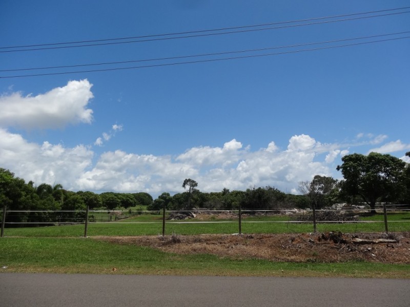 66 Hillview Road, Bowen QLD 4805