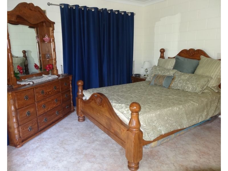 12 Inverdon Road, Bowen QLD 4805