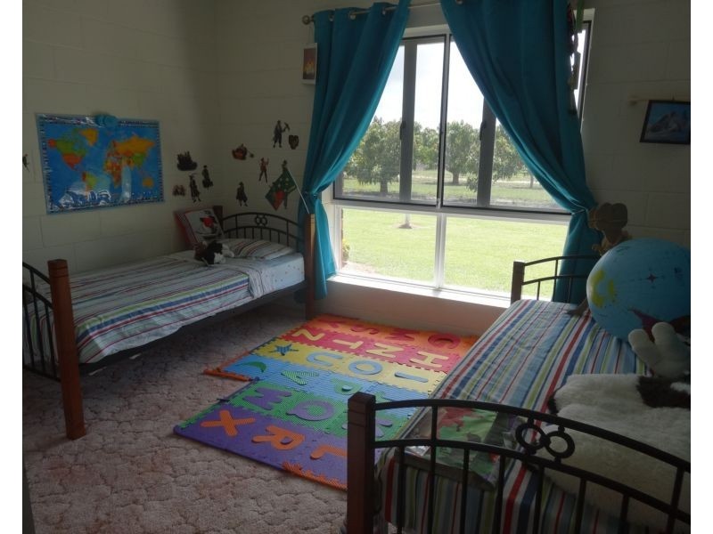 12 Inverdon Road, Bowen QLD 4805