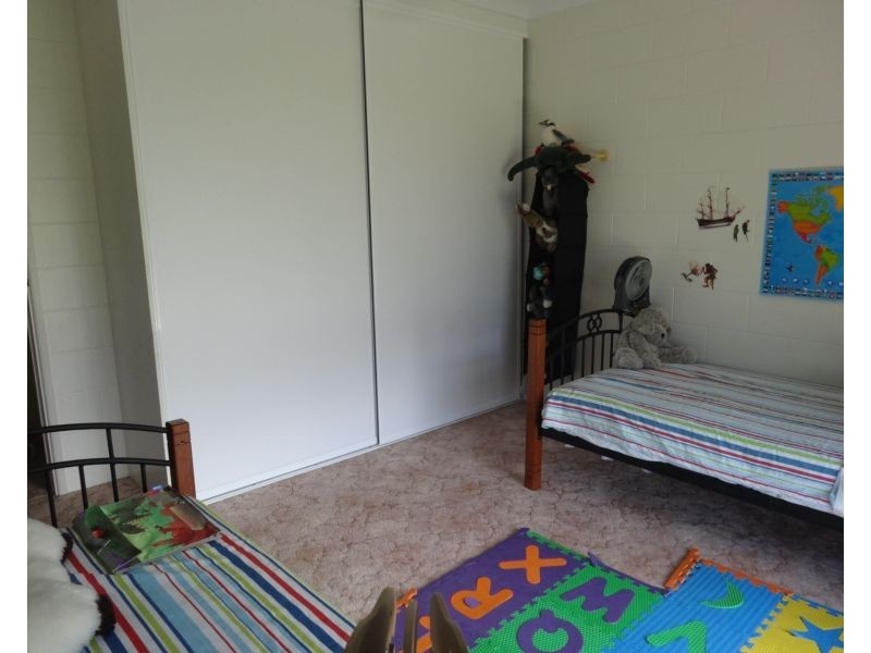 12 Inverdon Road, Bowen QLD 4805