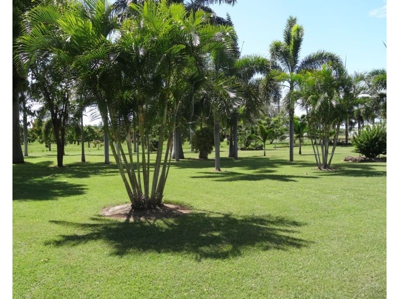 12 Inverdon Road, Bowen QLD 4805