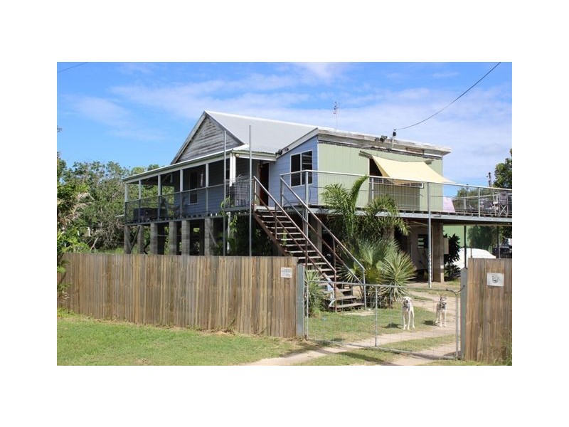 19393 Bruce Highway, Bowen QLD 4805