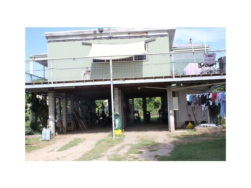 19393 Bruce Highway, Bowen QLD 4805