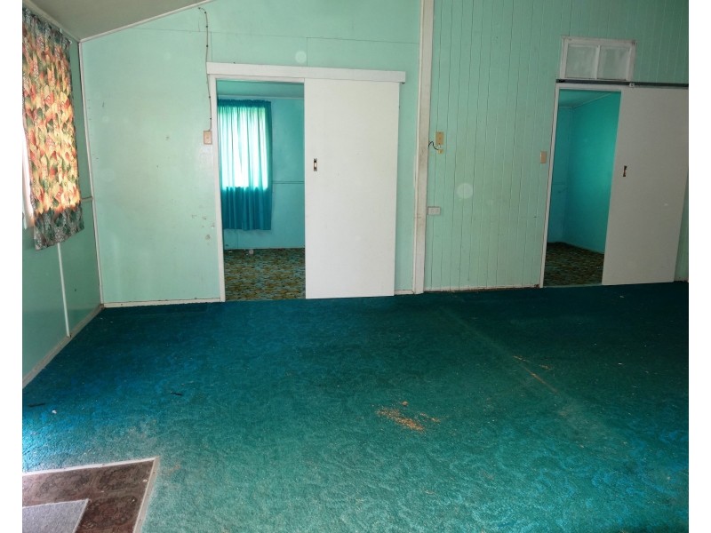 43 Pelican Street, Collinsville QLD 4804