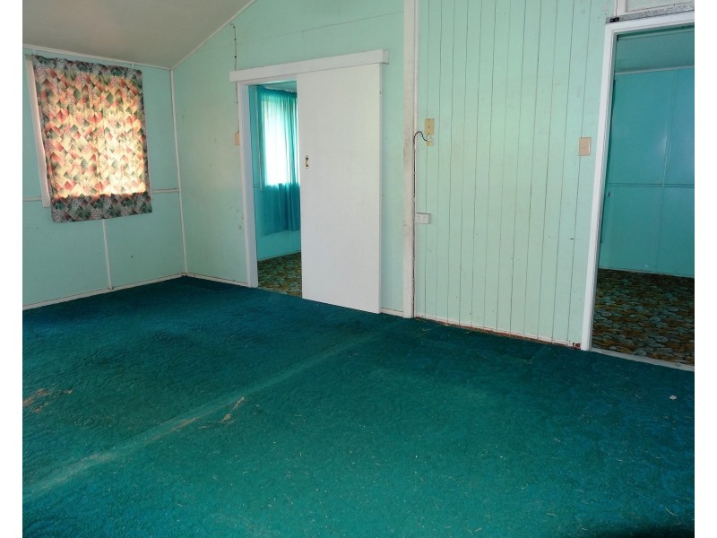 43 Pelican Street, Collinsville QLD 4804