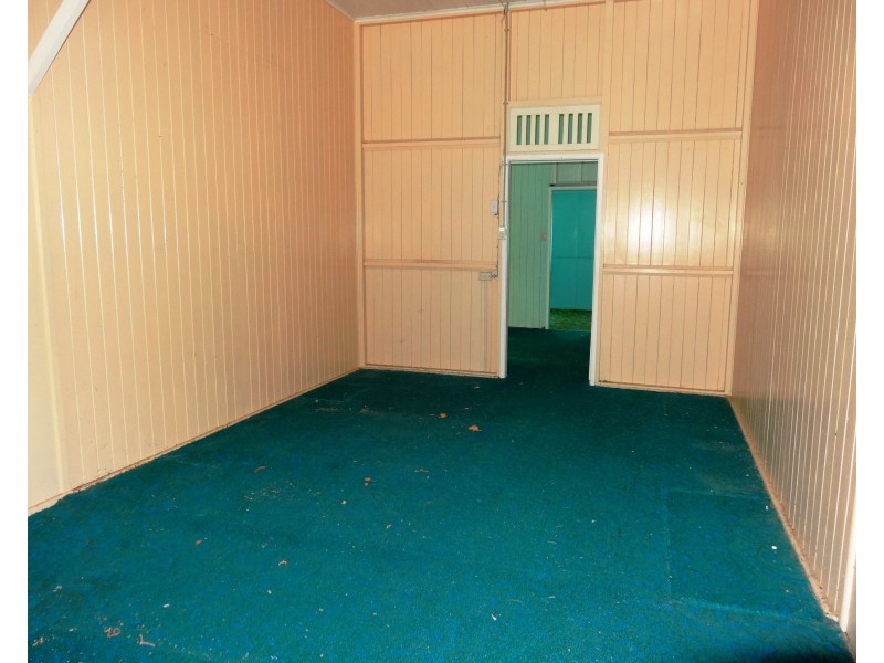 43 Pelican Street, Collinsville QLD 4804