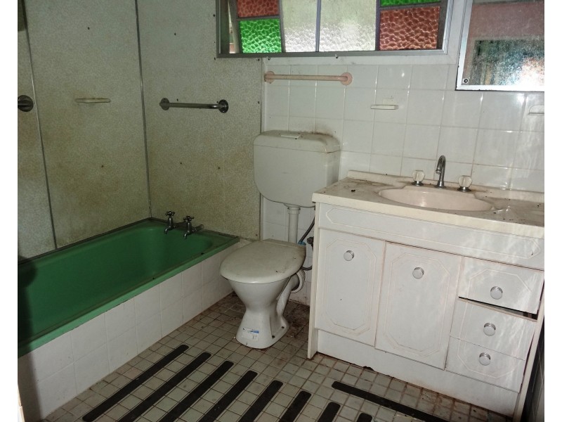 43 Pelican Street, Collinsville QLD 4804