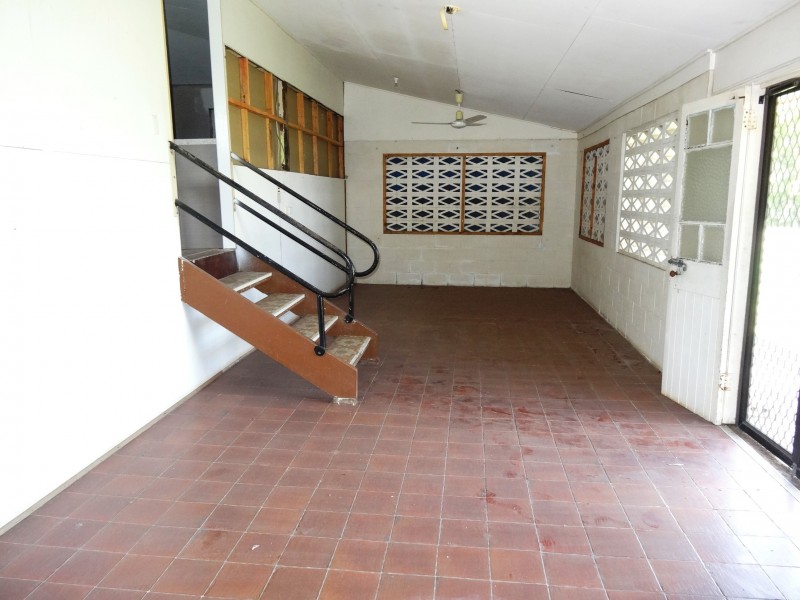 8300 Collinsville Mt Douglas Road, Collinsville QLD 4804