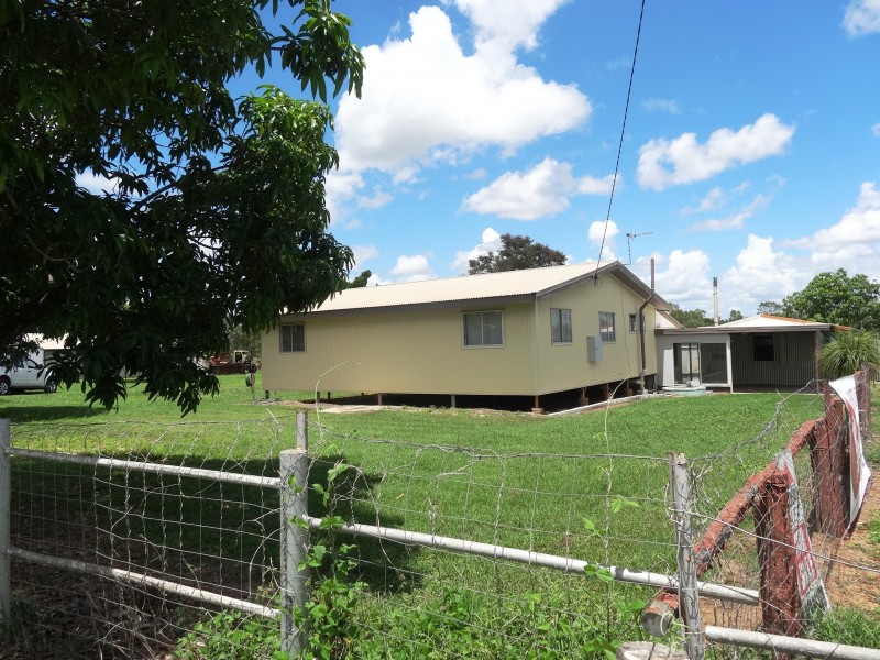 8300 Collinsville Mt Douglas Road, Collinsville QLD 4804