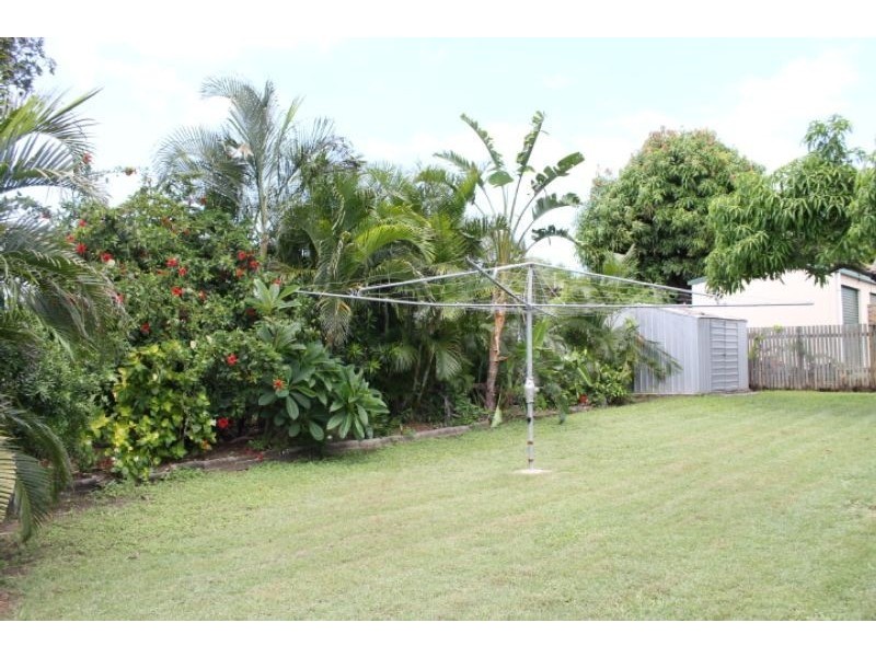 6 Rodney Street, Bowen QLD 4805