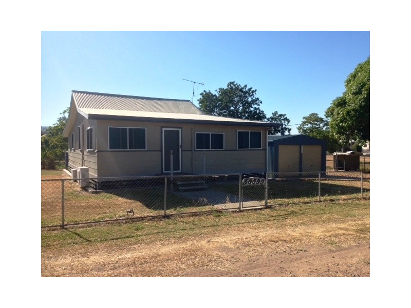 54 Stanley Street, Collinsville QLD 4804