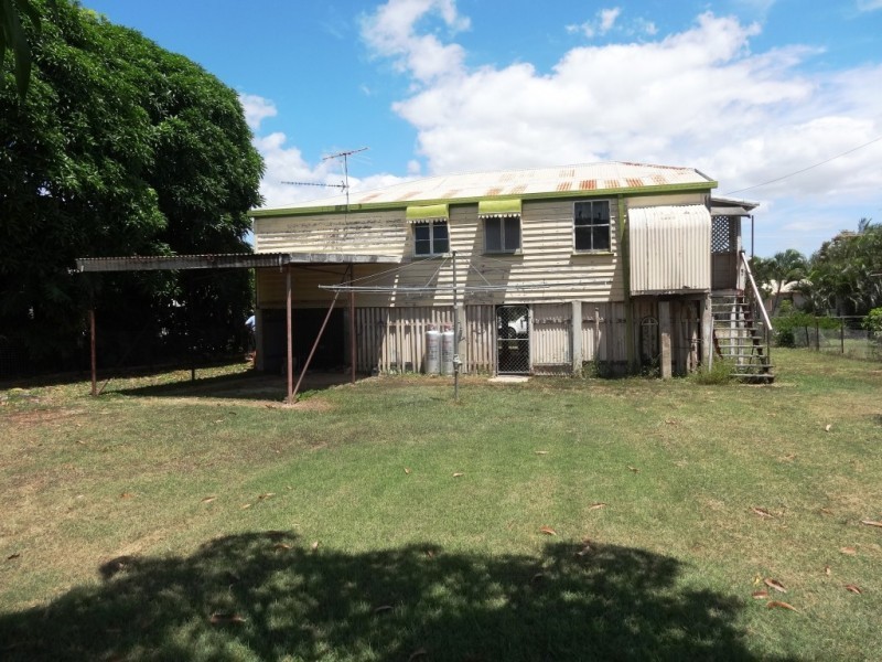 4 Canberra Street, Bowen QLD 4805