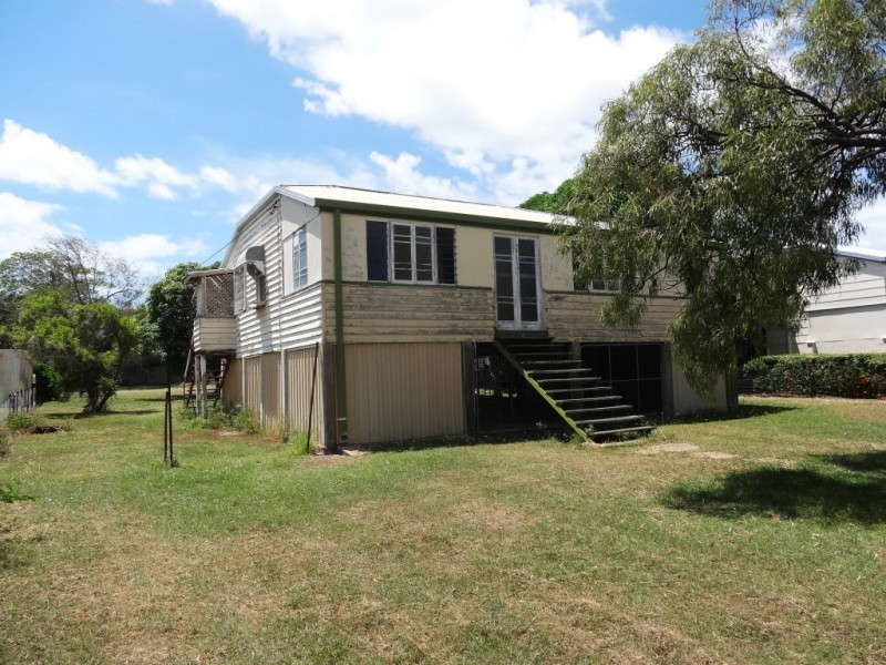 4 Canberra Street, Bowen QLD 4805