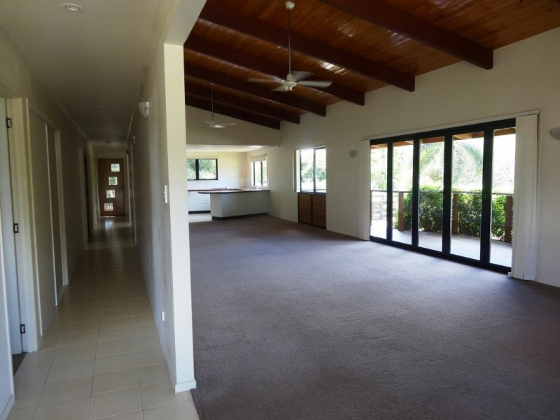 87 Soldiers Road, Bowen QLD 4805