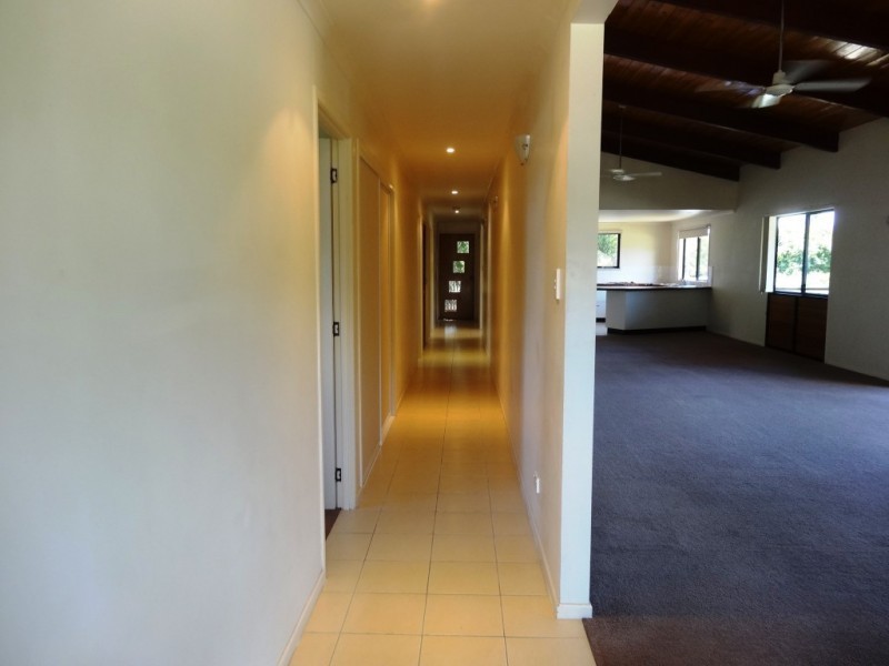 87 Soldiers Road, Bowen QLD 4805