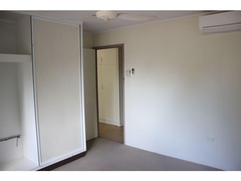 118 Powell Street, Bowen QLD 4805