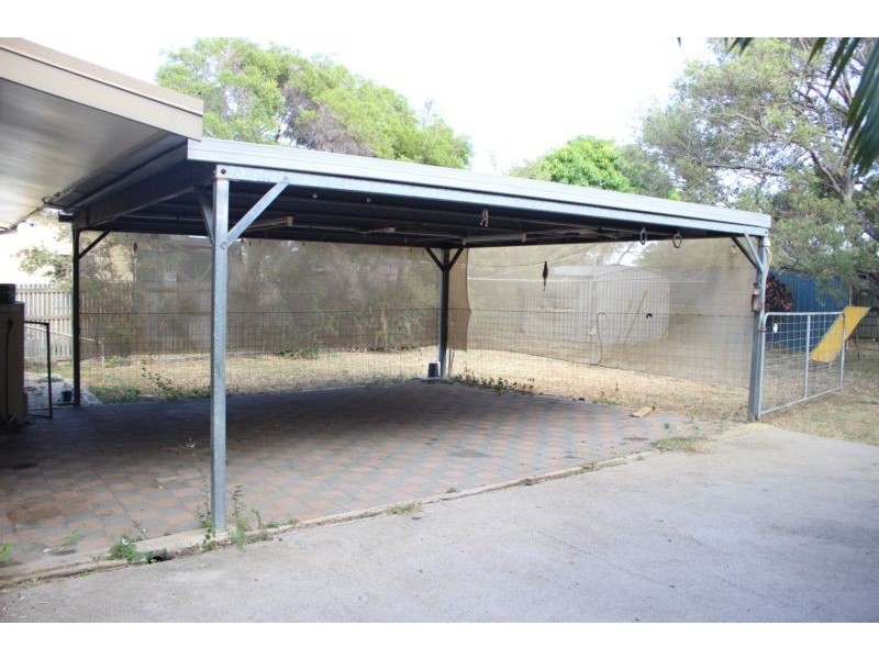 118 Powell Street, Bowen QLD 4805