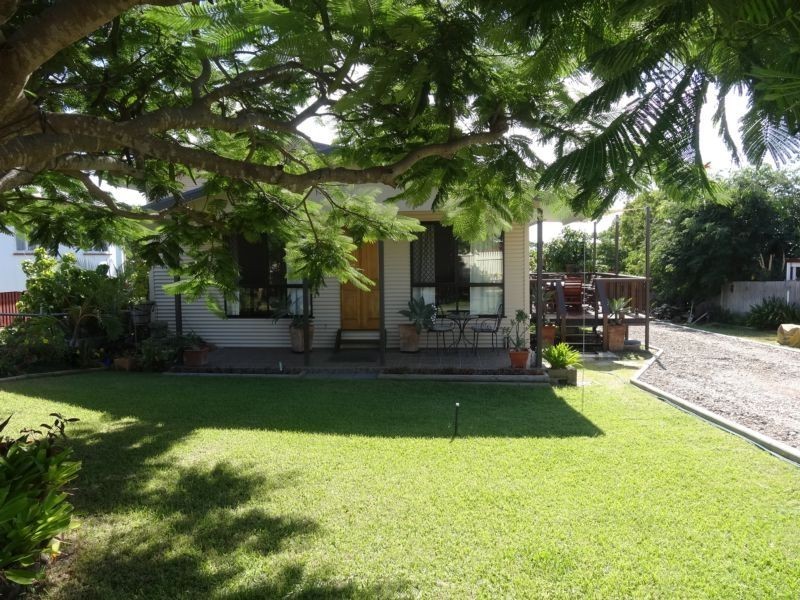 50 Gregory Street, Bowen QLD 4805