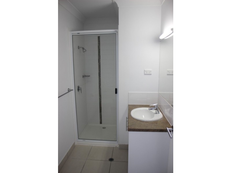 10/74a Powell Street, Bowen QLD 4805