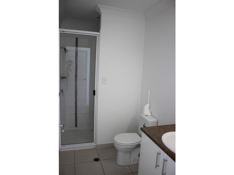 10/74a Powell Street, Bowen QLD 4805