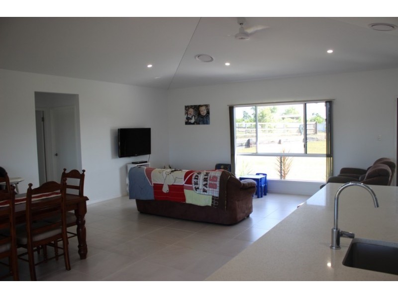 240 Africandar Road, Bowen QLD 4805