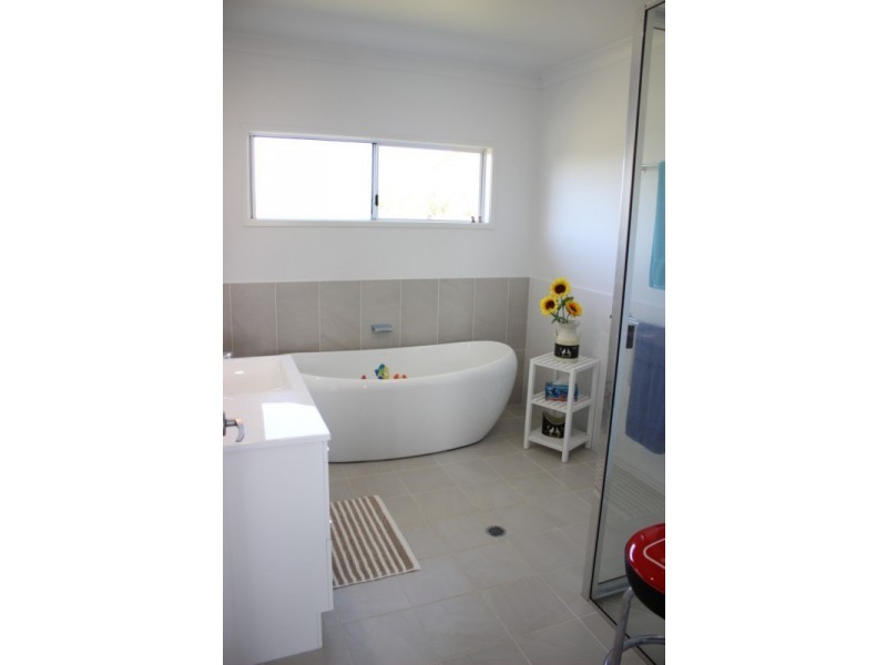 240 Africandar Road, Bowen QLD 4805