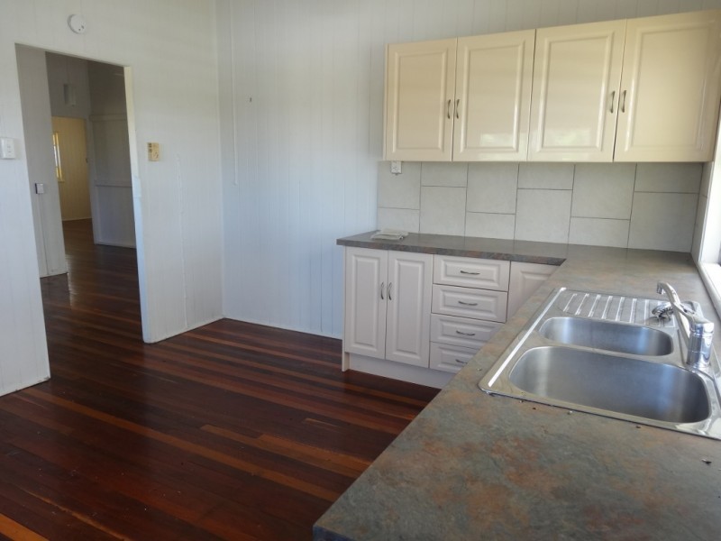 81 Gordon Street, Bowen QLD 4805