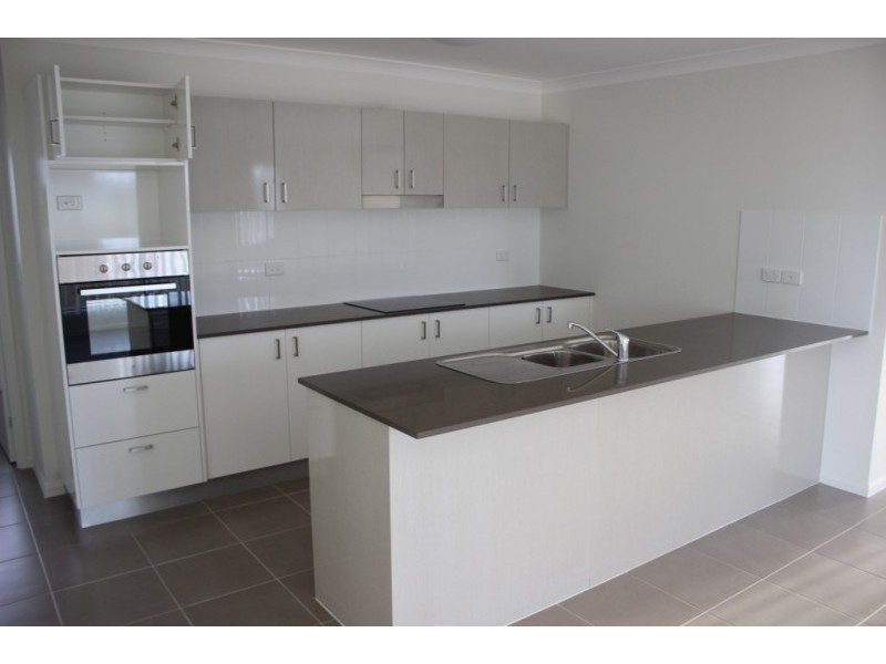 19 Baker Street, Bowen QLD 4805
