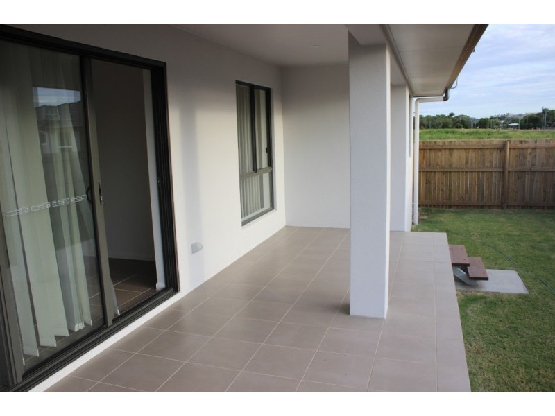 19 Baker Street, Bowen QLD 4805