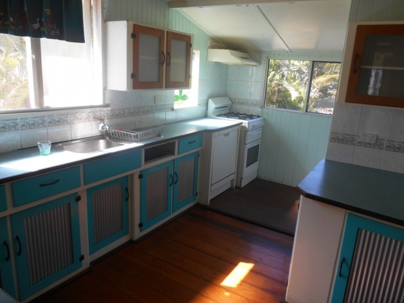17 Powell Street, Bowen QLD 4805