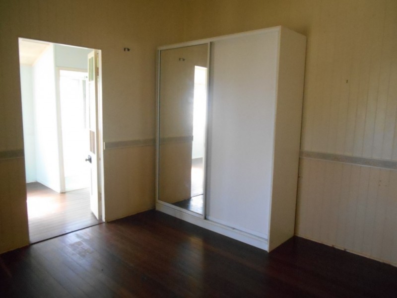 17 Powell Street, Bowen QLD 4805
