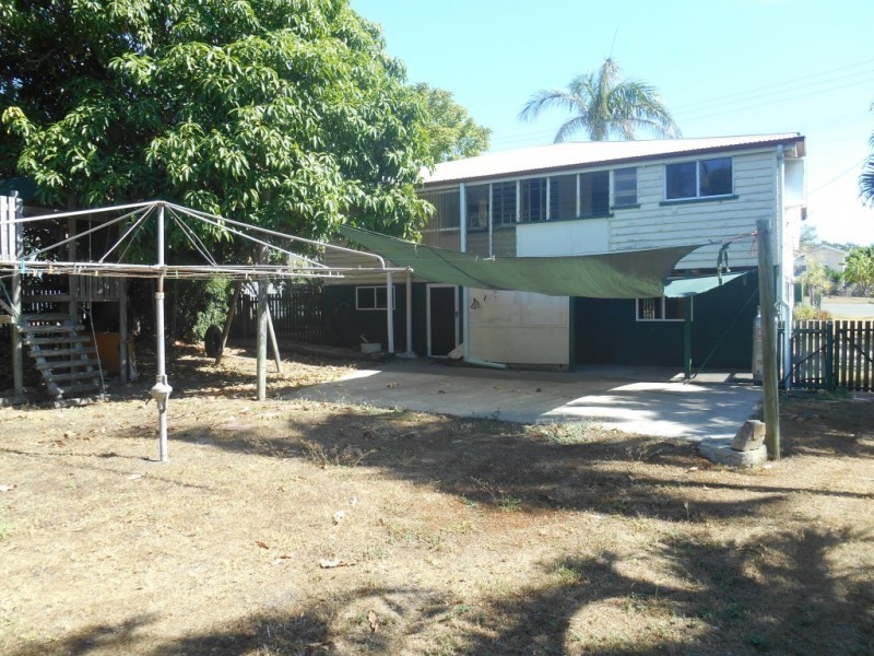 17 Powell Street, Bowen QLD 4805