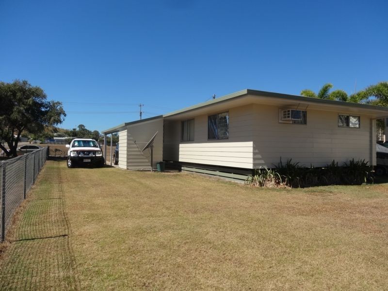 11 West Street, Bowen QLD 4805