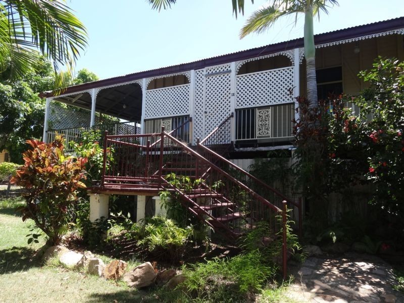 60 Gordon Street, Bowen QLD 4805