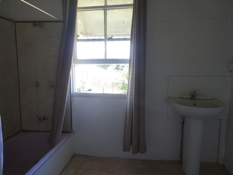 60 Gordon Street, Bowen QLD 4805