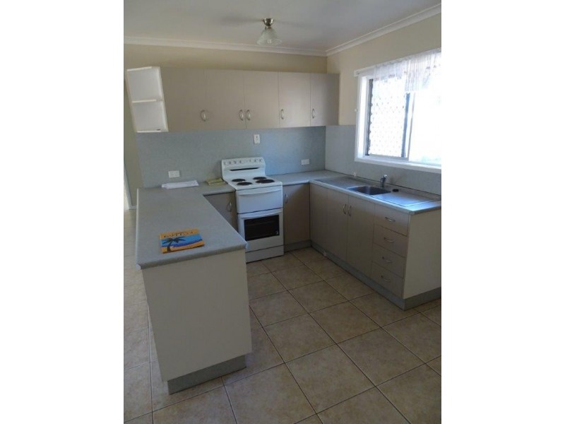 5 Banksia Street, Bowen QLD 4805