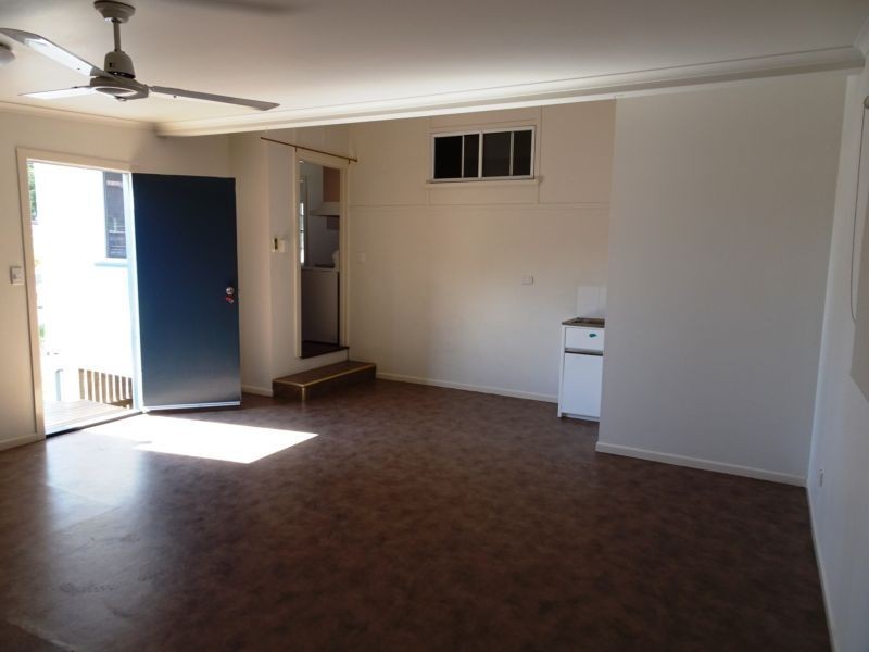 77 Tollington Road, Bowen QLD 4805