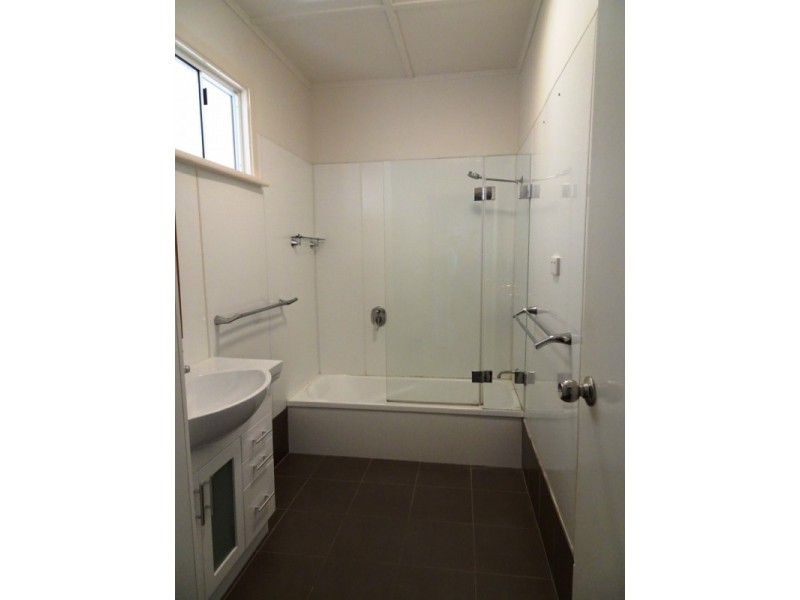 77 Tollington Road, Bowen QLD 4805