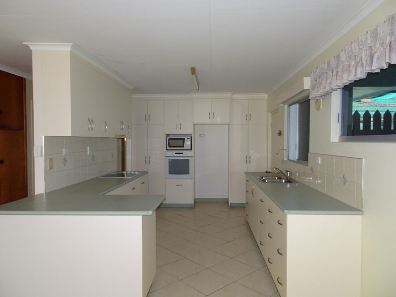 67 Tollington Road, Bowen QLD 4805