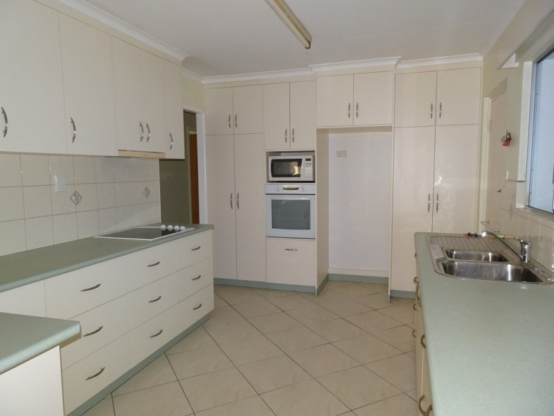 67 Tollington Road, Bowen QLD 4805