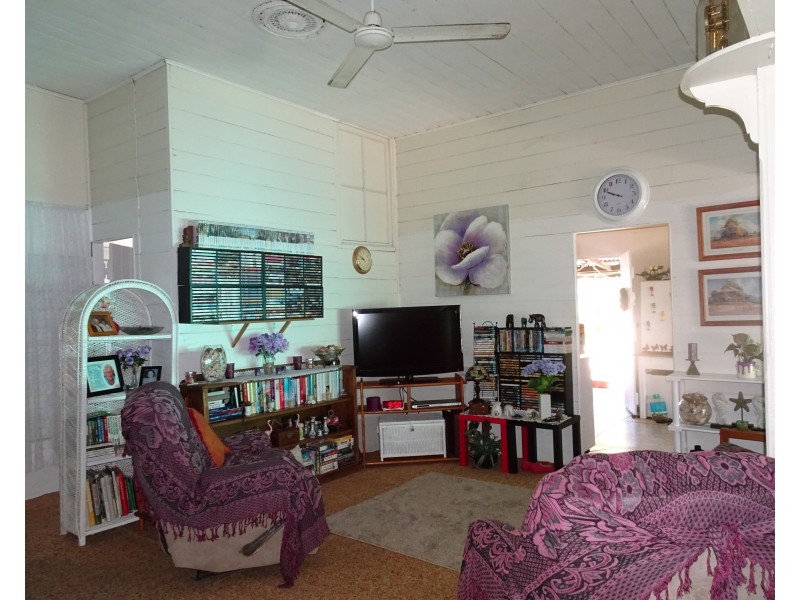 26 Gordon Street, Bowen QLD 4805