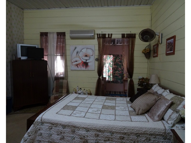 26 Gordon Street, Bowen QLD 4805