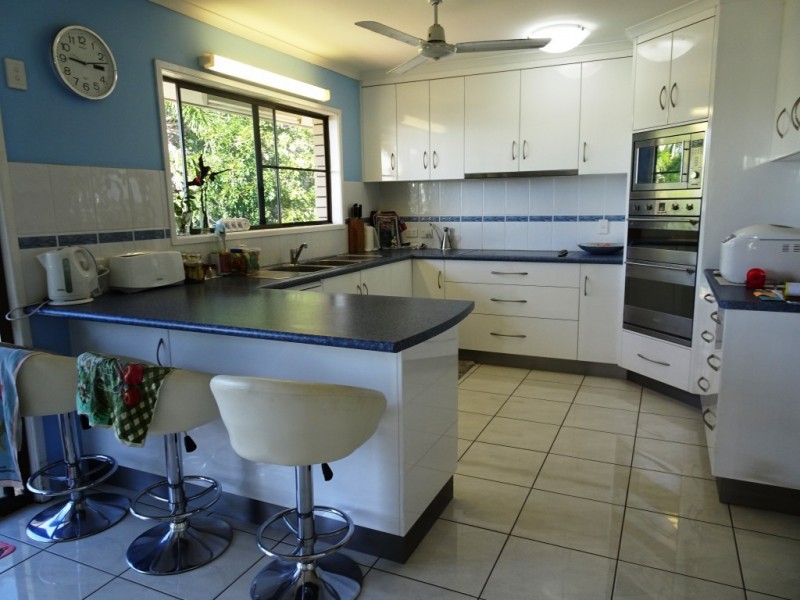 17 Banksia Street, Bowen QLD 4805