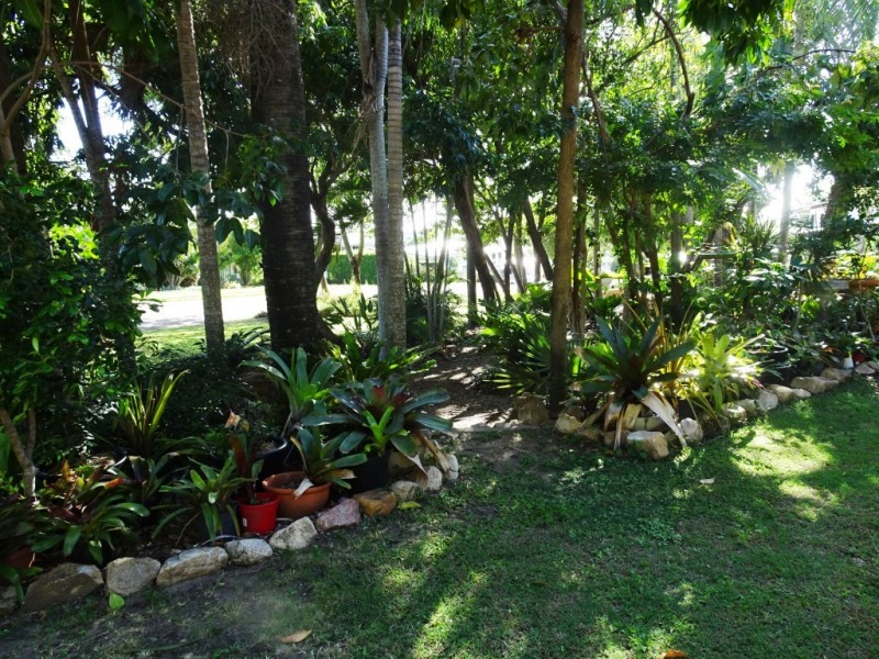 17 Banksia Street, Bowen QLD 4805