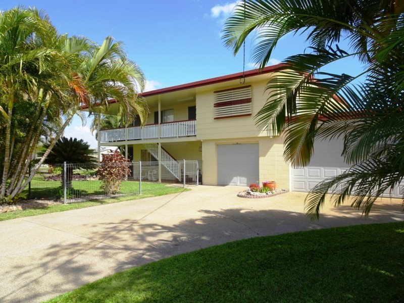 26 Bryant Avenue, Bowen QLD 4805