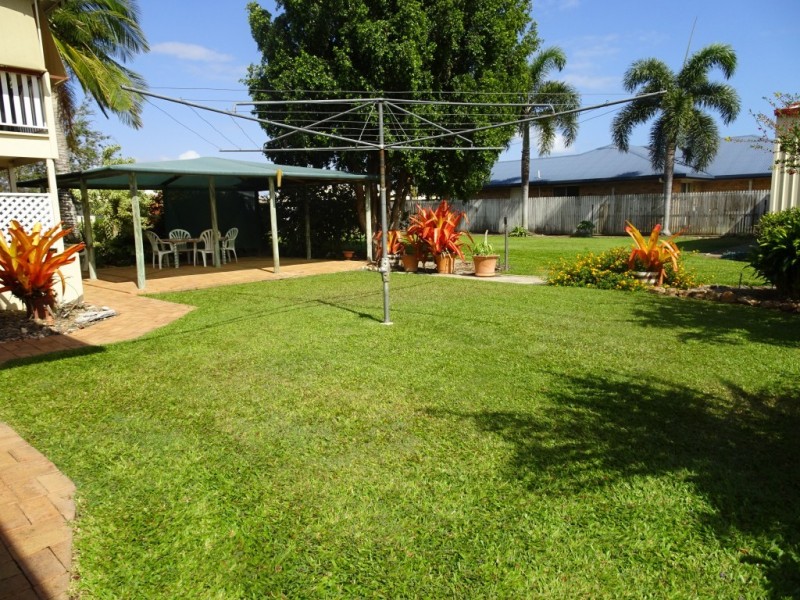 26 Bryant Avenue, Bowen QLD 4805